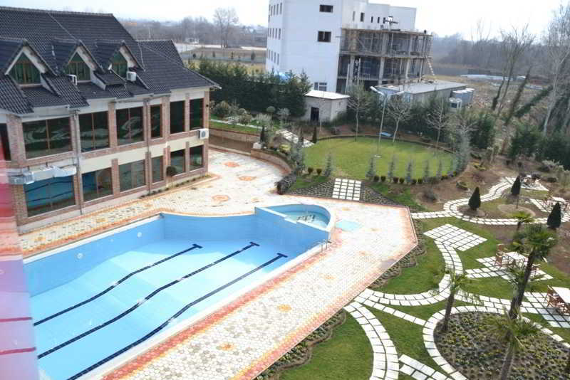 Hotel Vila Aeroport Rinas 外观 照片